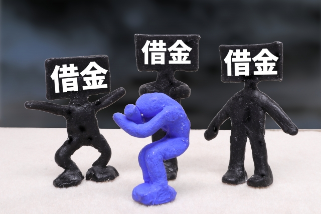 借金に押しつぶされる。鈴鹿市の債務整理の相談は弁護士や司法書士に無料でできます